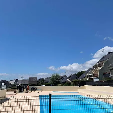 La Nacre Vue Mer Eloignee Guidel