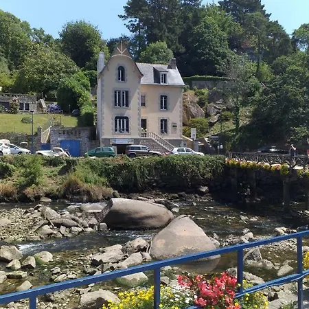 La Nacre Vue Mer Eloignee Guidel
